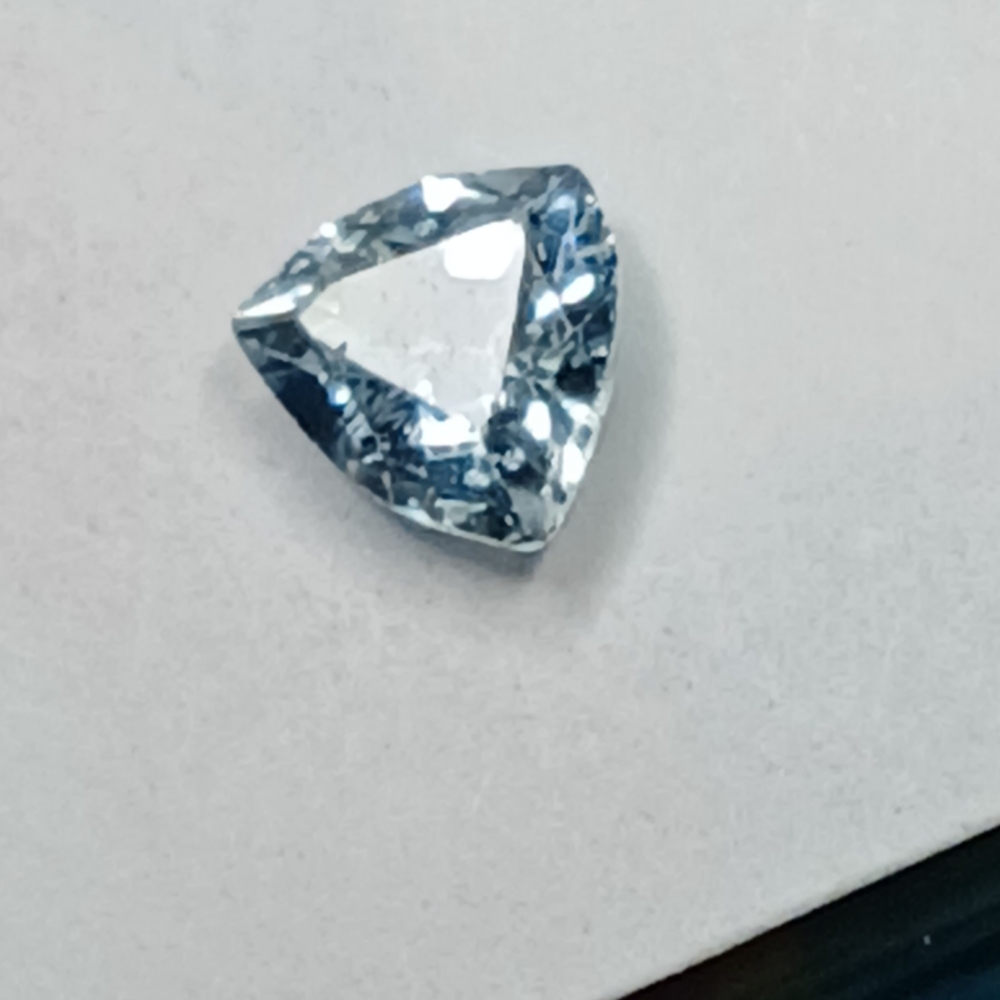 Adorable Aquamarine Gemstone 3.5mm Trillion